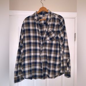 In-Style Blue & White Flannel - Men’s Large